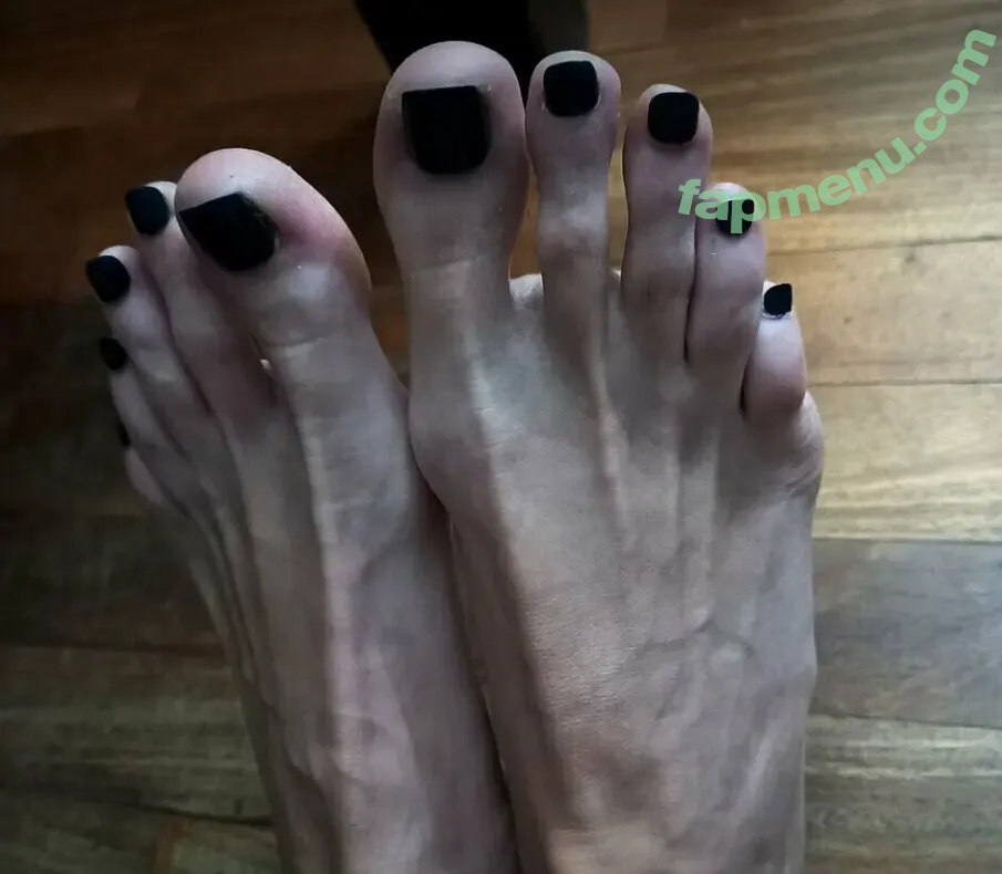 clarita.feet nude photo #0258 (visitsantaclarita)