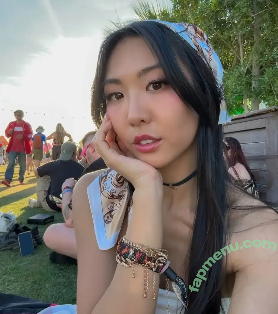 Classic_Christinee nude photo #0213 (classic__christine / meanychristiney)