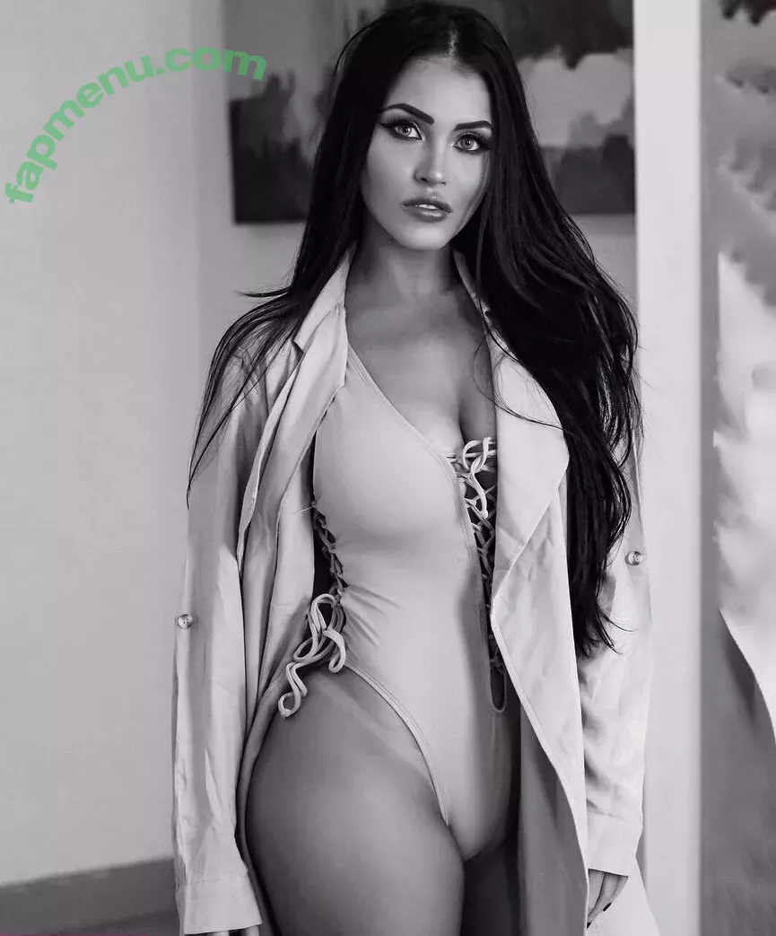 Claudia Alende nude photo #0193 (claudiaalende)