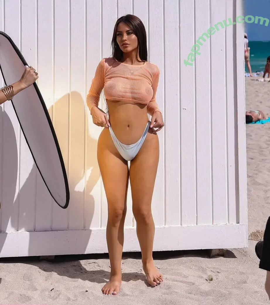 Claudia Alende nude photo #0437 (claudiaalende)