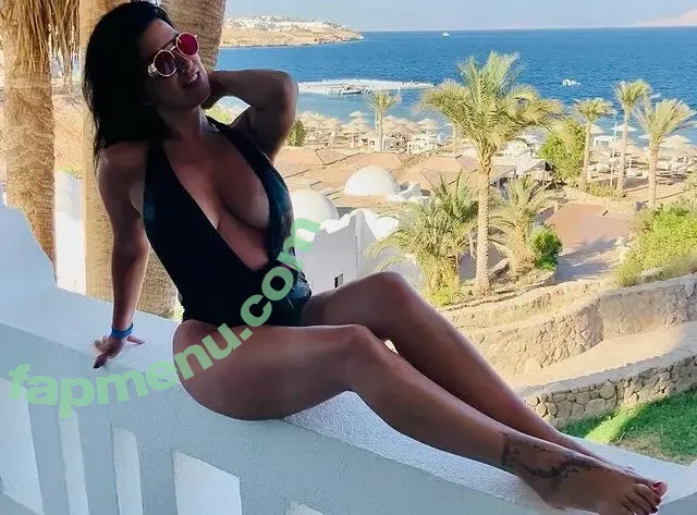 Claudia Letizia nude photo #0019 (claudialadyletizia / claudialetizia)