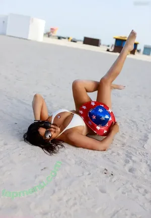 Claudia Romani / ClaudiaRomani / claudia_romani nude photo #0447