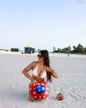 Claudia Romani / ClaudiaRomani / claudia_romani nude photo #0451