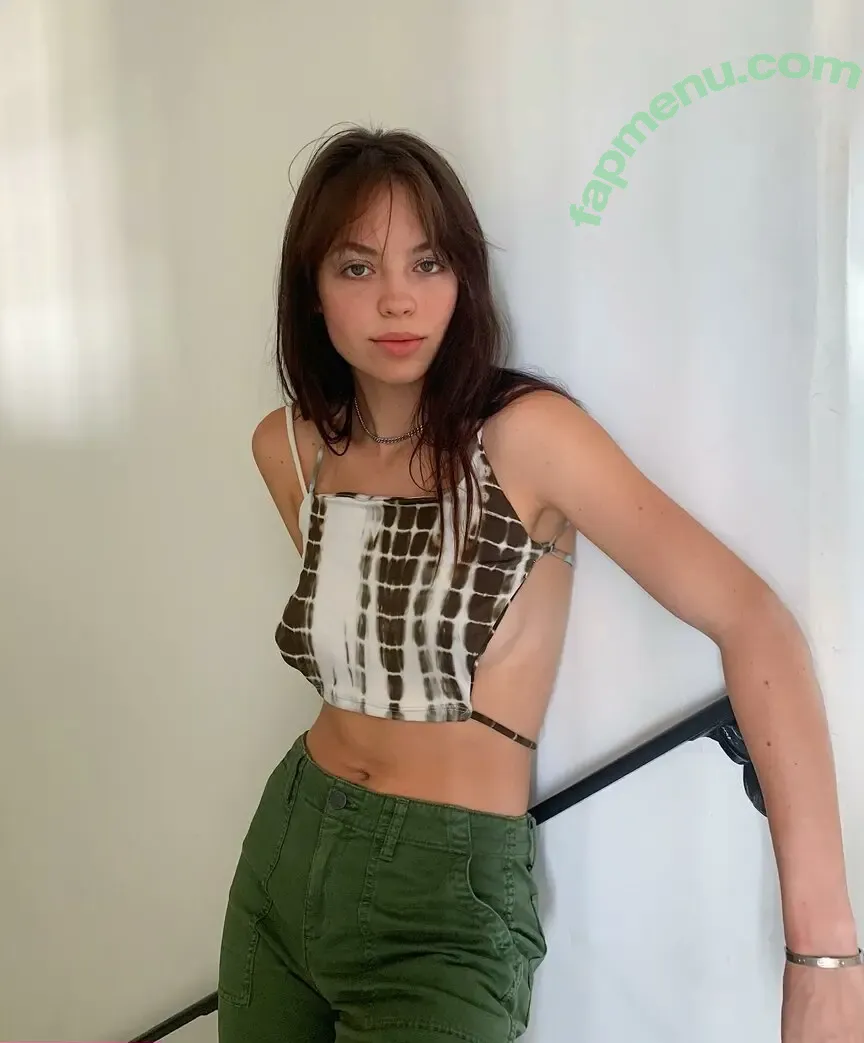 Claudia Sulewski nude photo #0015 (claudiasulewski)