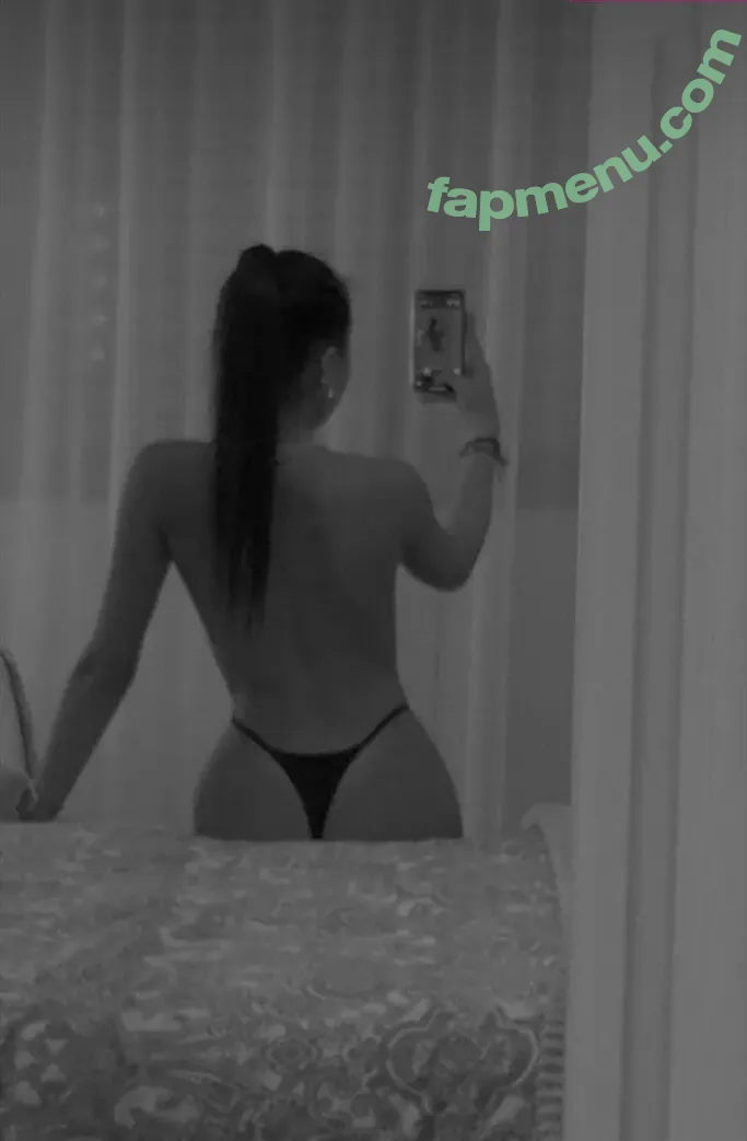 Claudiroxa nude photo #0016 (cristeatina23 / ninnisss_)