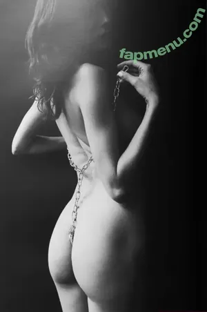 Clemence Navarro Bastin / clem.nb nude photo #0012