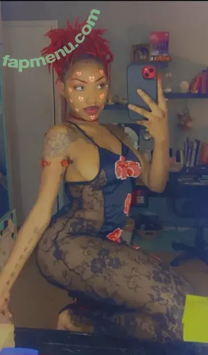 Cleocrt nude photo #0001
