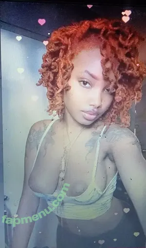Cleocrt nude photo #0008