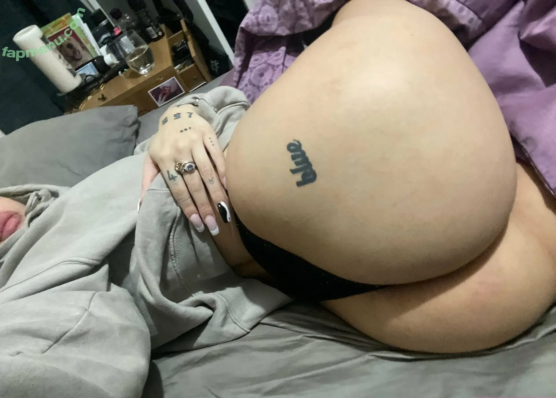 closeupinlove nude photo #0019 (Mollywildmg / Sharharding / _sharharding)