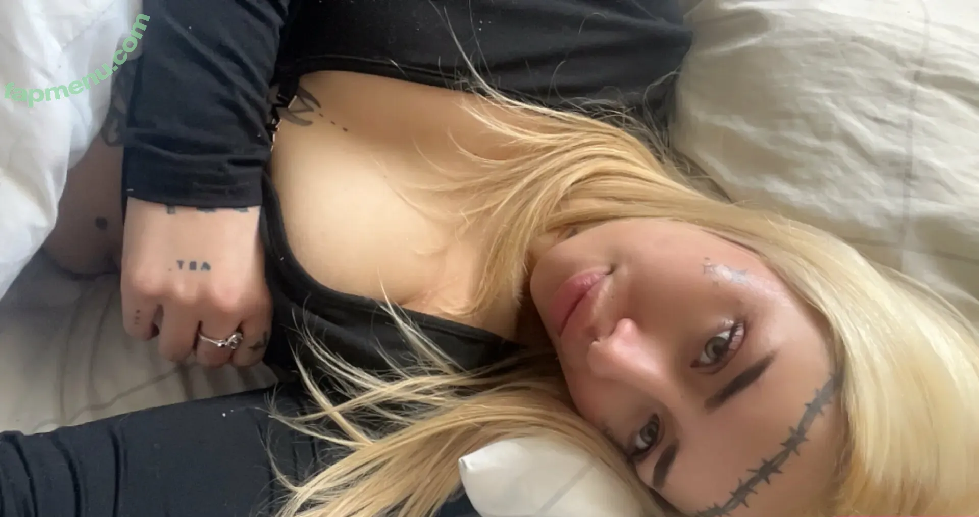 closeupinlove nude photo #0027 (Mollywildmg / Sharharding / _sharharding)
