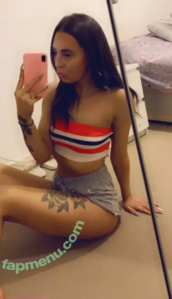 Cmillsxx nude photo #0039 (milliecairnsx)