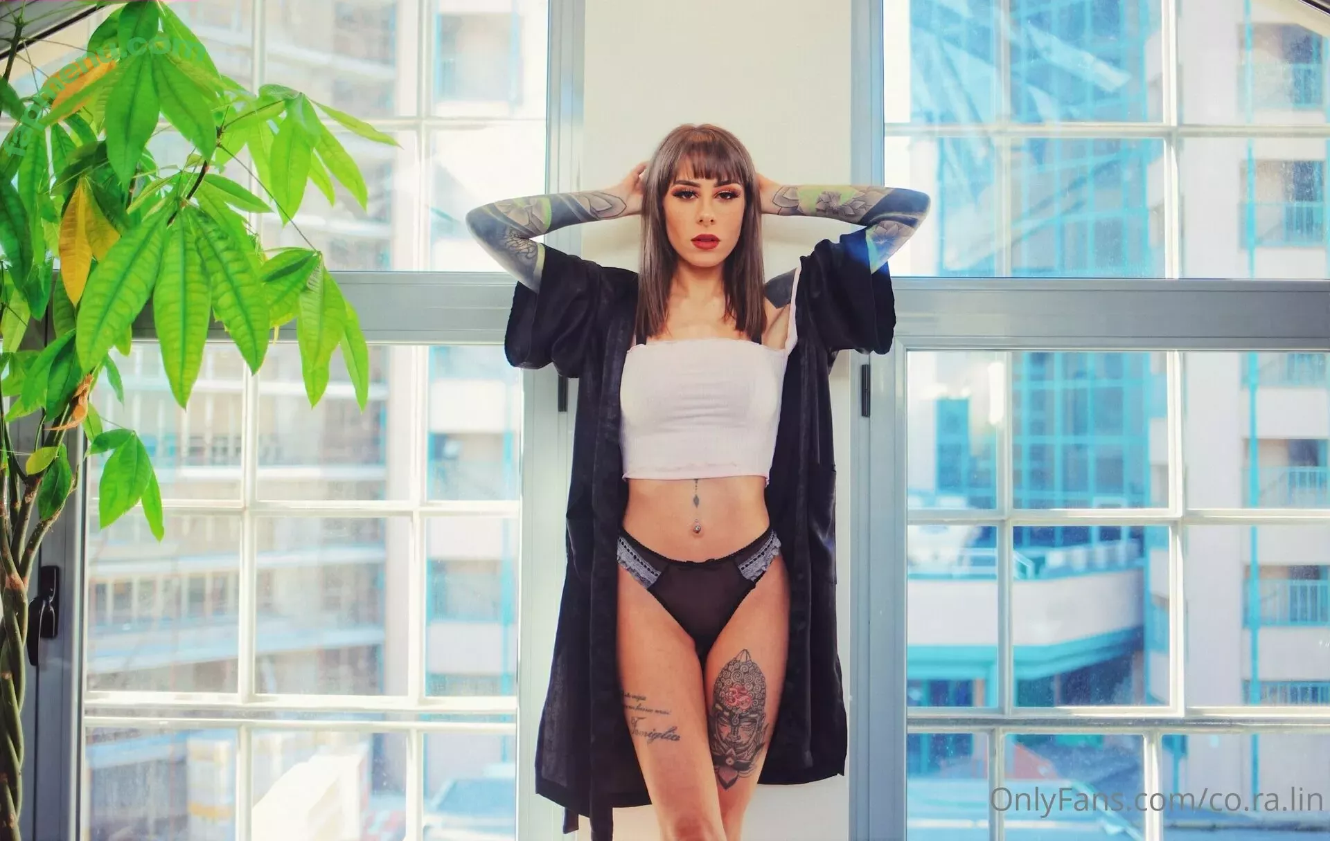 co.ra.lin nude photo #0042 (coraalin)