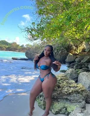 cocodethickfreee / ky_baackk nude photo #0071