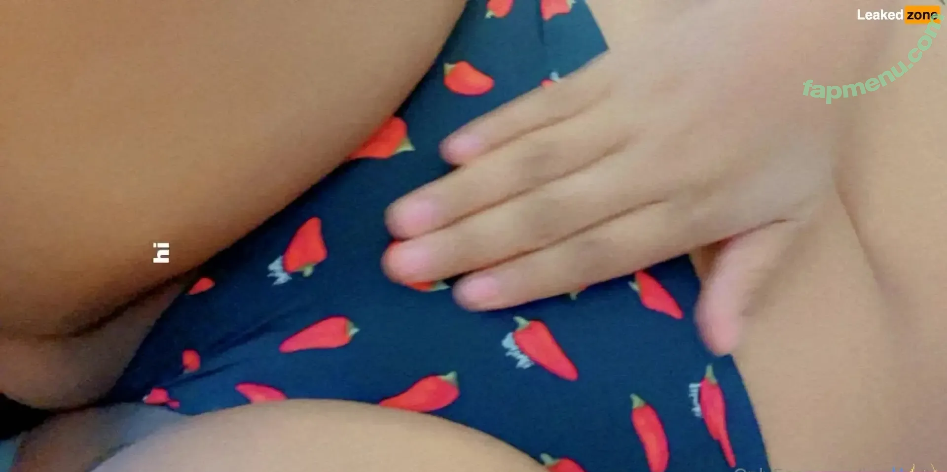 Codly Plays nude photo #0004 (Codly Plays)