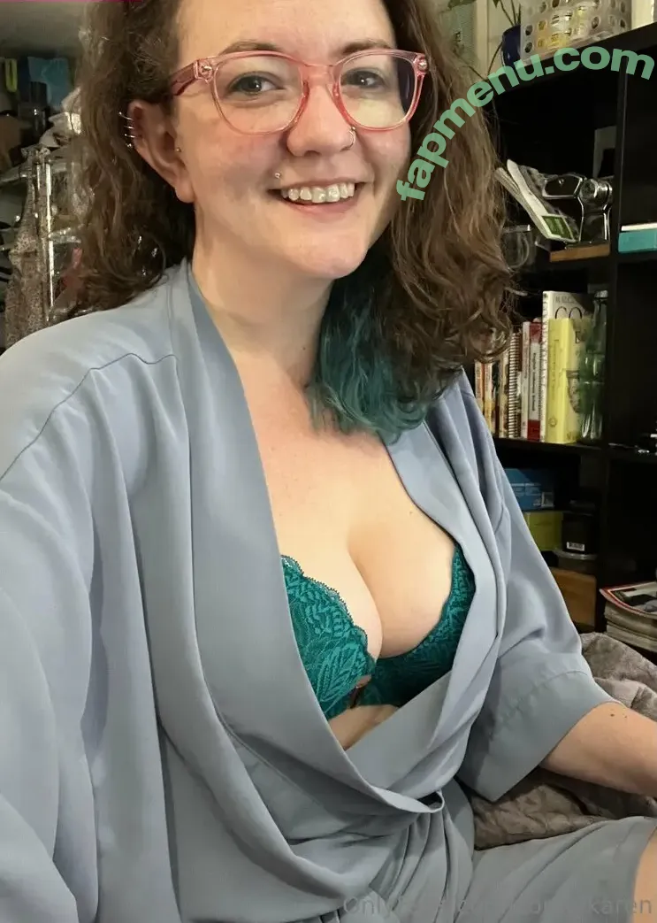 comfykaren nude photo #0043 (comfy_marmalade)