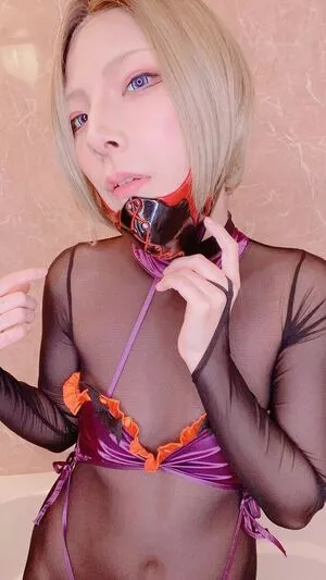 como.exe / Comonun / hitori.exe nude photo #0008