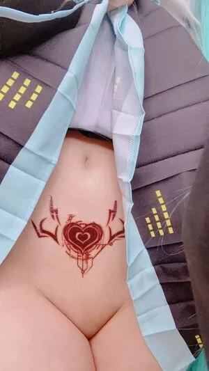 como.exe / Comonun / hitori.exe nude photo #0103