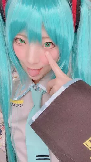 como.exe / Comonun / hitori.exe nude photo #0108