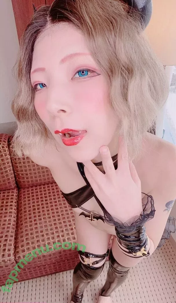 como.exe nude photo #0020 (Comonun / hitori.exe)