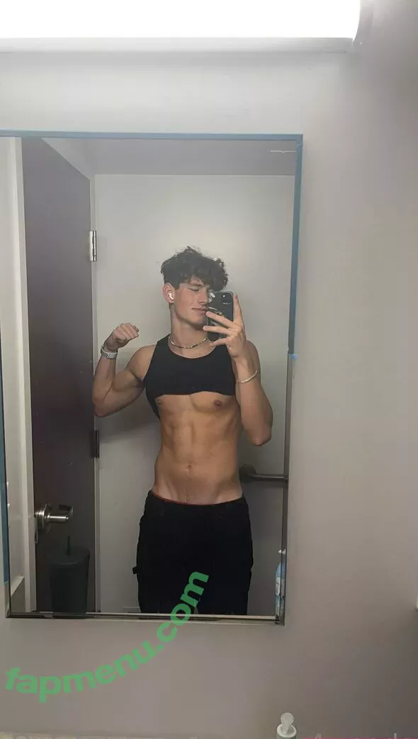 connor4woods nude photo #0002 (connorwood4)
