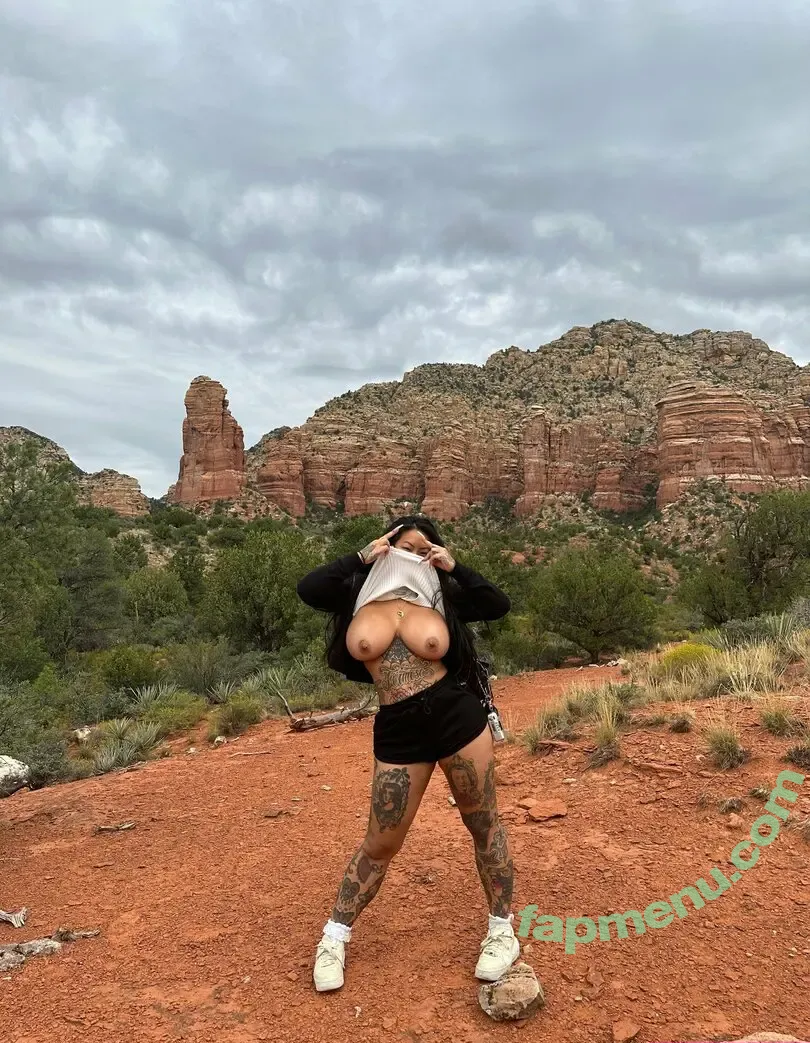 connperignon nude photo #0370 (notconnieperignon)