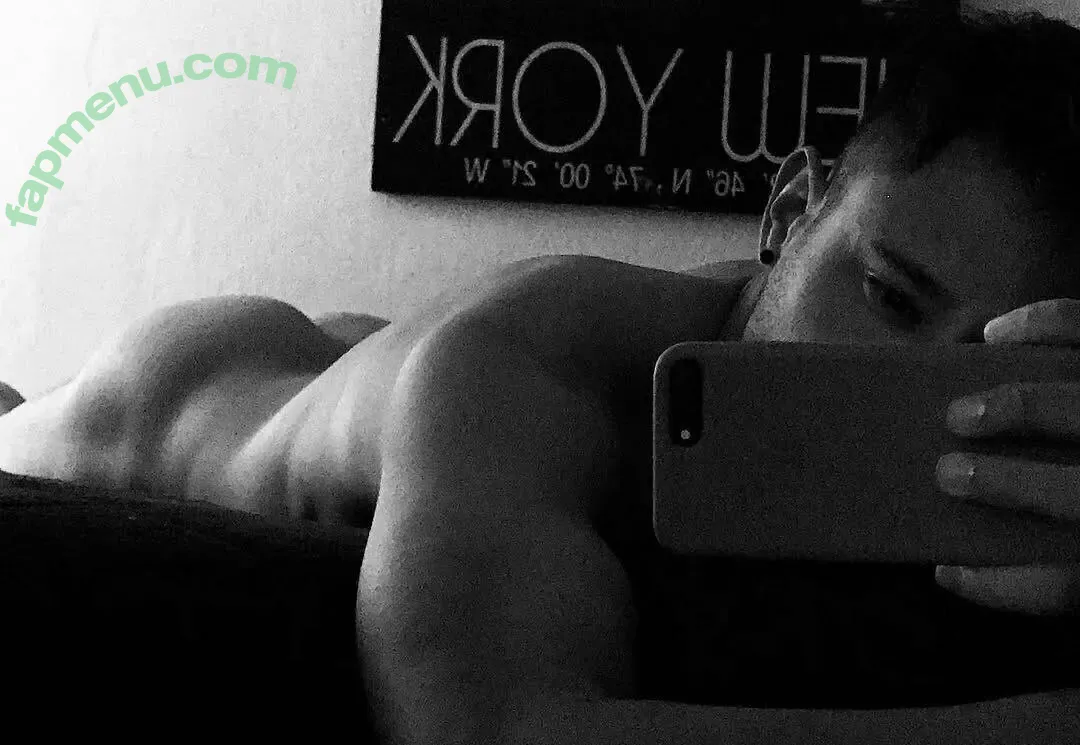 contenidoprins nude photo #0152 (theprinceandthep)