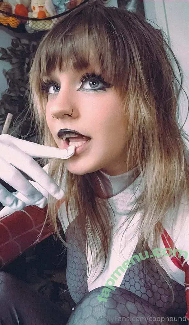 coophound nude photo #0039 (coop_hound)
