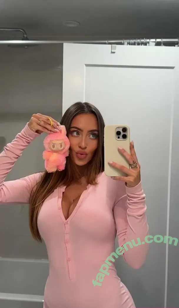 coramayxo nude photo #0054 (coramayxoxo)