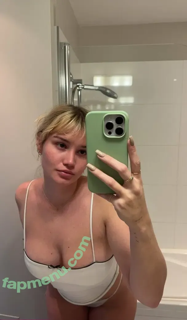 corinna nude photo #0033 (corinnakopf)