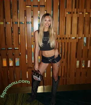 Corinne Olympios / The Bachelor Fantime / colympios nude photo #0003