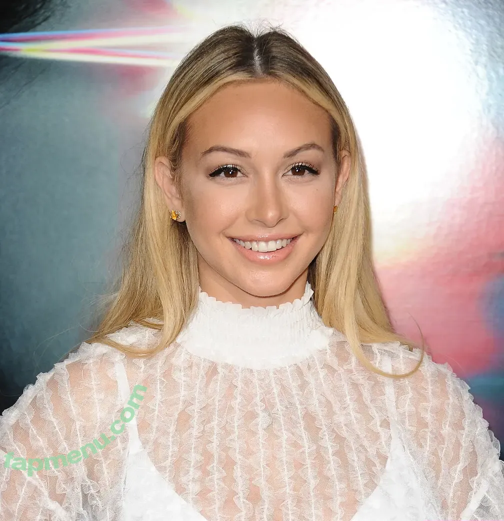 Corinne Olympios nude photo #0012 (Corinne Olympios)