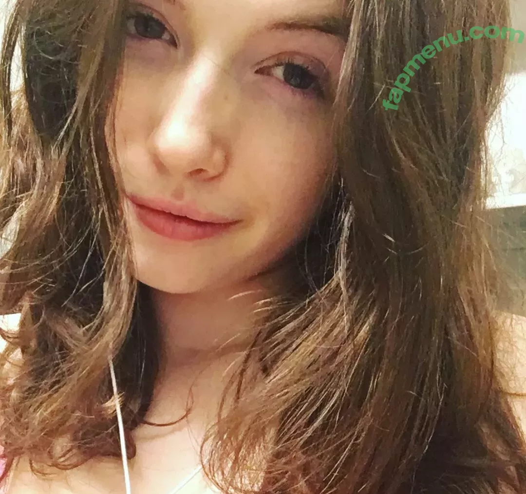 Corrine Moore nude photo #0006 (cocoayoka)