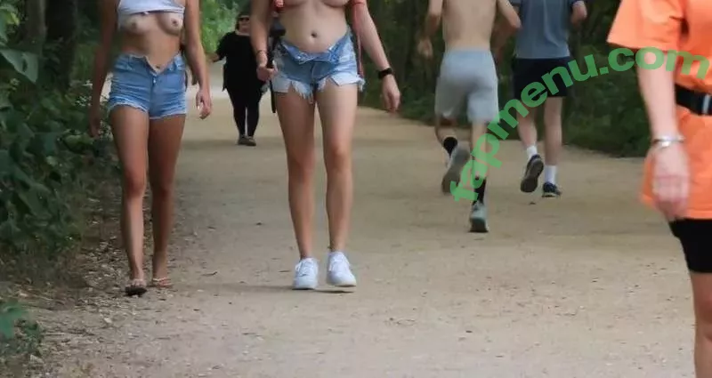 CosmicKitti nude photo #0159 (cosmickitty._)