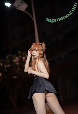 Cosplayer MizuMizuu / MizuMizuu nude photo #0029