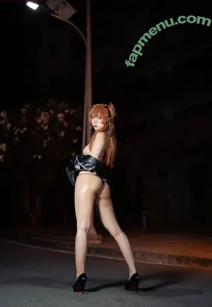 Cosplayer MizuMizuu / MizuMizuu nude photo #0030