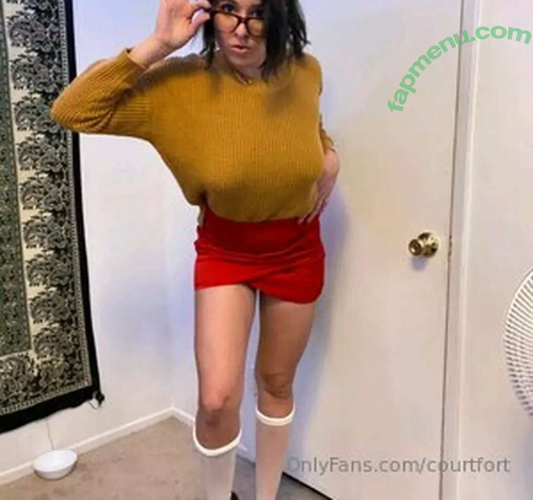 Courtfort nude photo #0011 (heypanties)