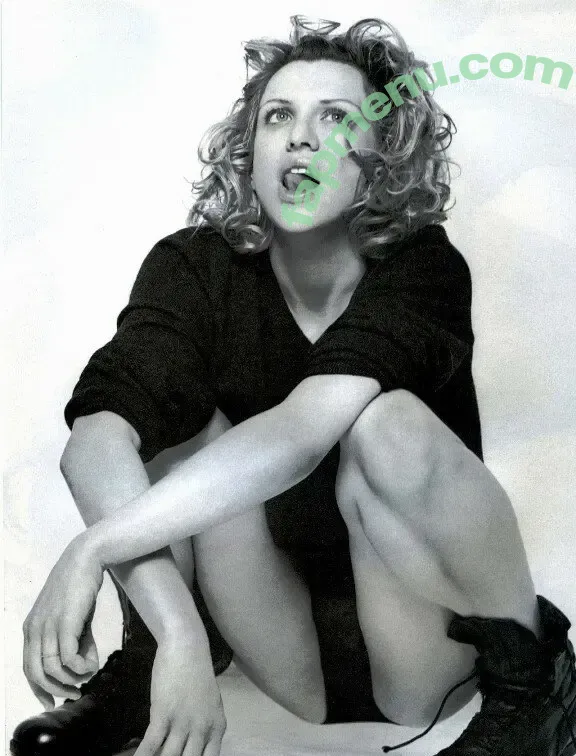 Courtney Love nude photo #0101 (courtney / courtneylove)