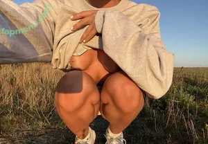  nude photo #0003