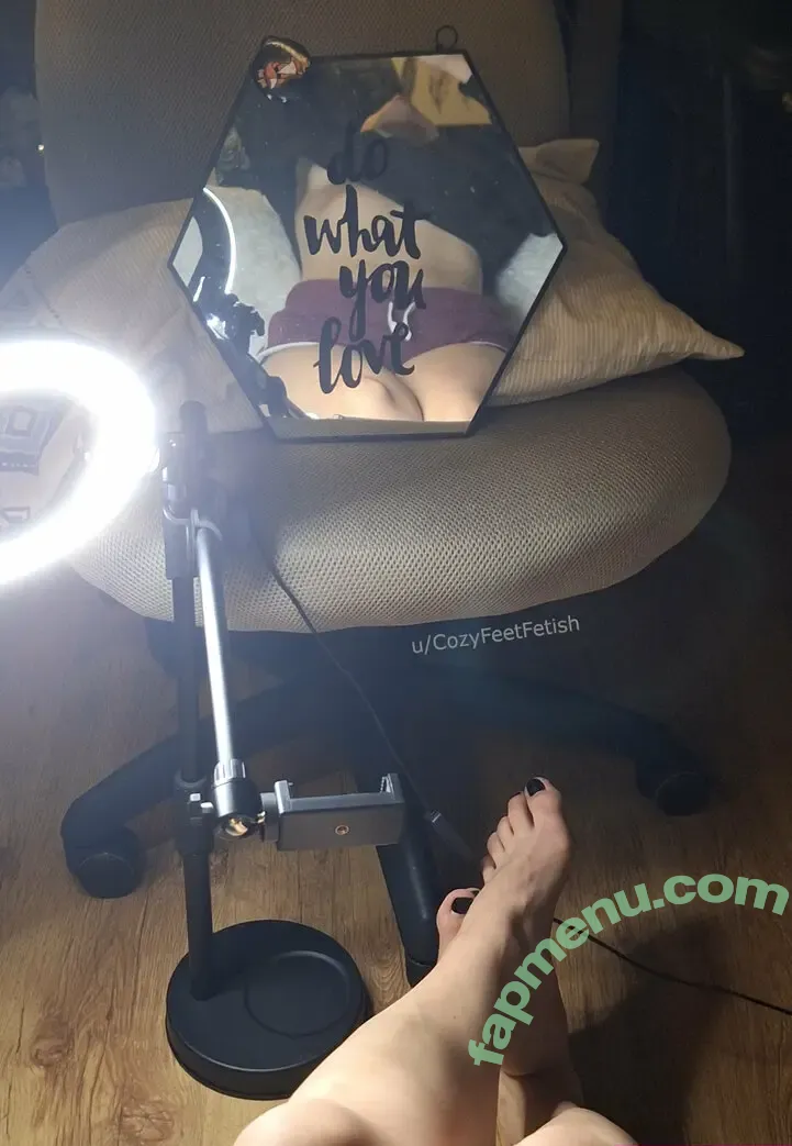cozyfeetfetish nude photo #0011 (cozyfeetfetish)