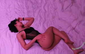  nude photo #0007