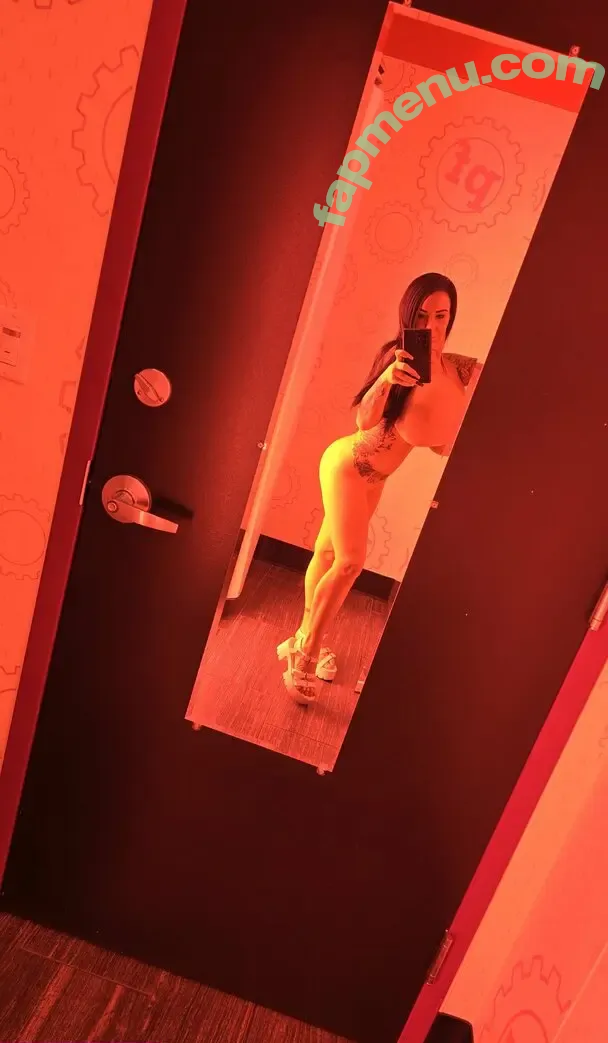 Criminal Mom nude photo #0081 (criminal_mom)