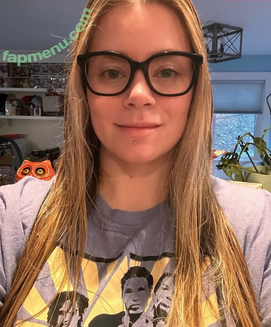 CrinkleLuvin ASMR nude photo #0003 (The Cozy Hospital ASMR / thecozyhospital)