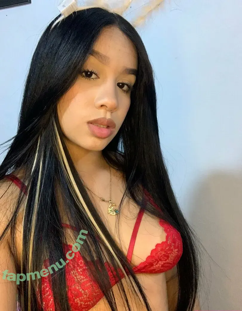 cristalbigass nude photo #0009 (cristalbigbutt)