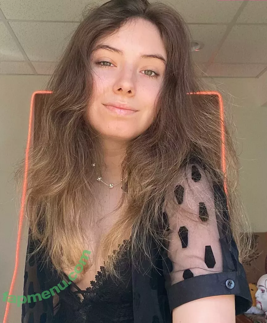CruelRice nude photo #0004 (elliemariese)