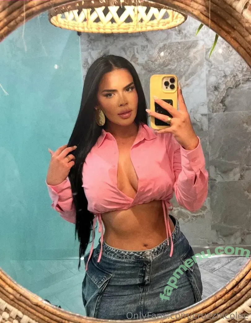 cruzznicolee nude photo #0002 (cruznicole)