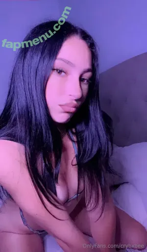 crybxbee / crybaebyxx nude photo #0033