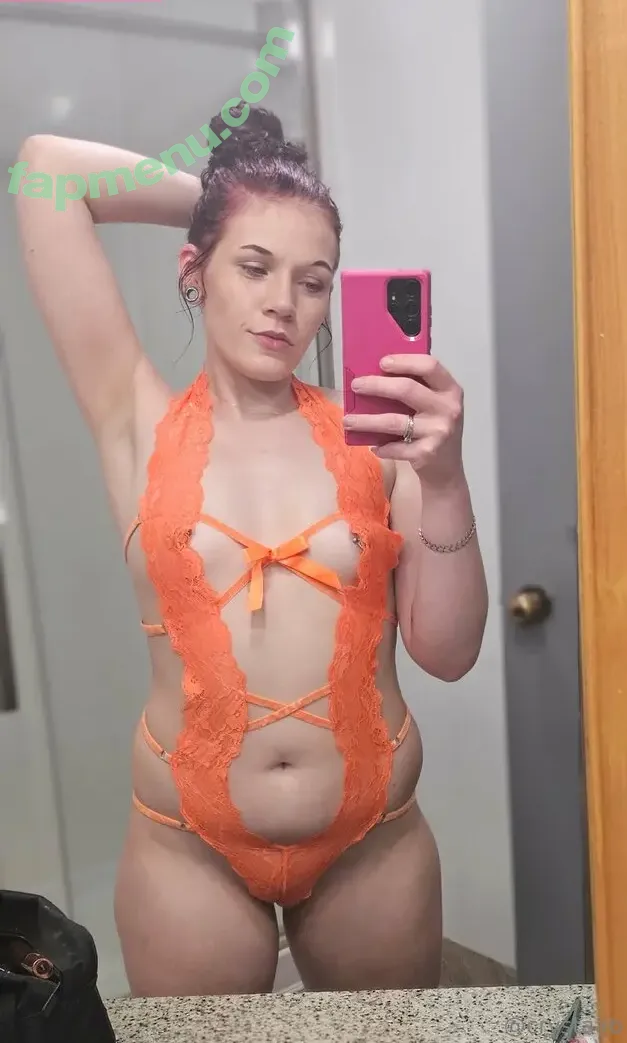 crystaab nude photo #0059 (crysta.black)
