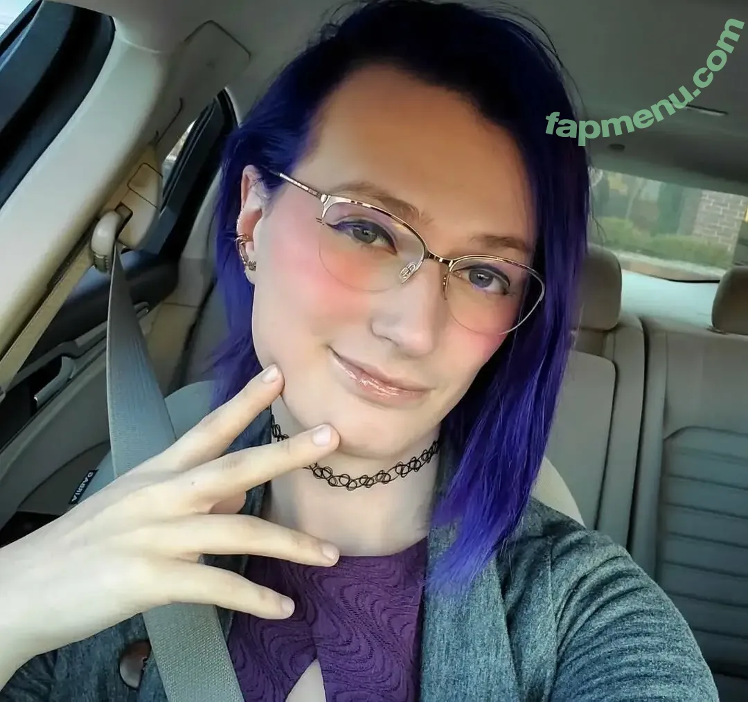Cuddlebug nude photo #0012 (cuddlebugof)