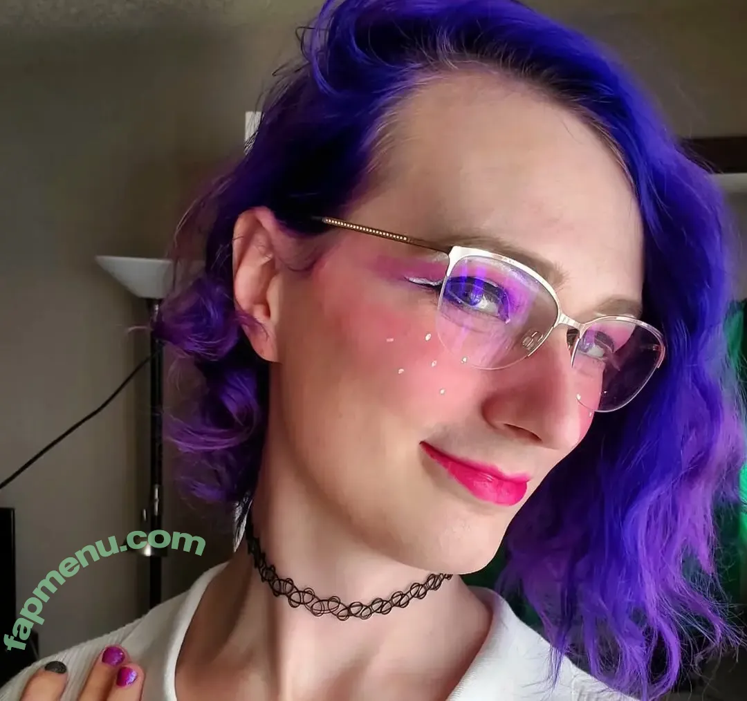 Cuddlebug nude photo #0030 (cuddlebugof)