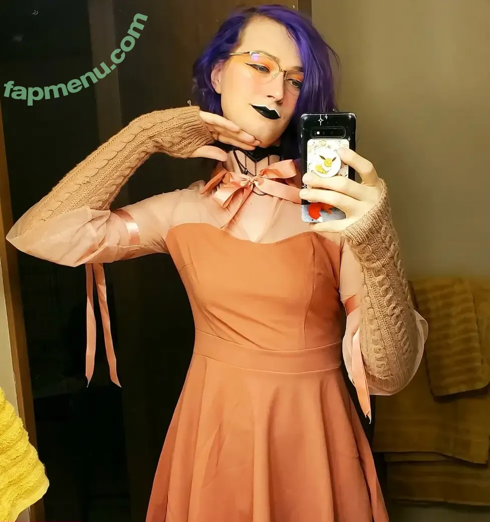Cuddlebug nude photo #0034 (cuddlebugof)